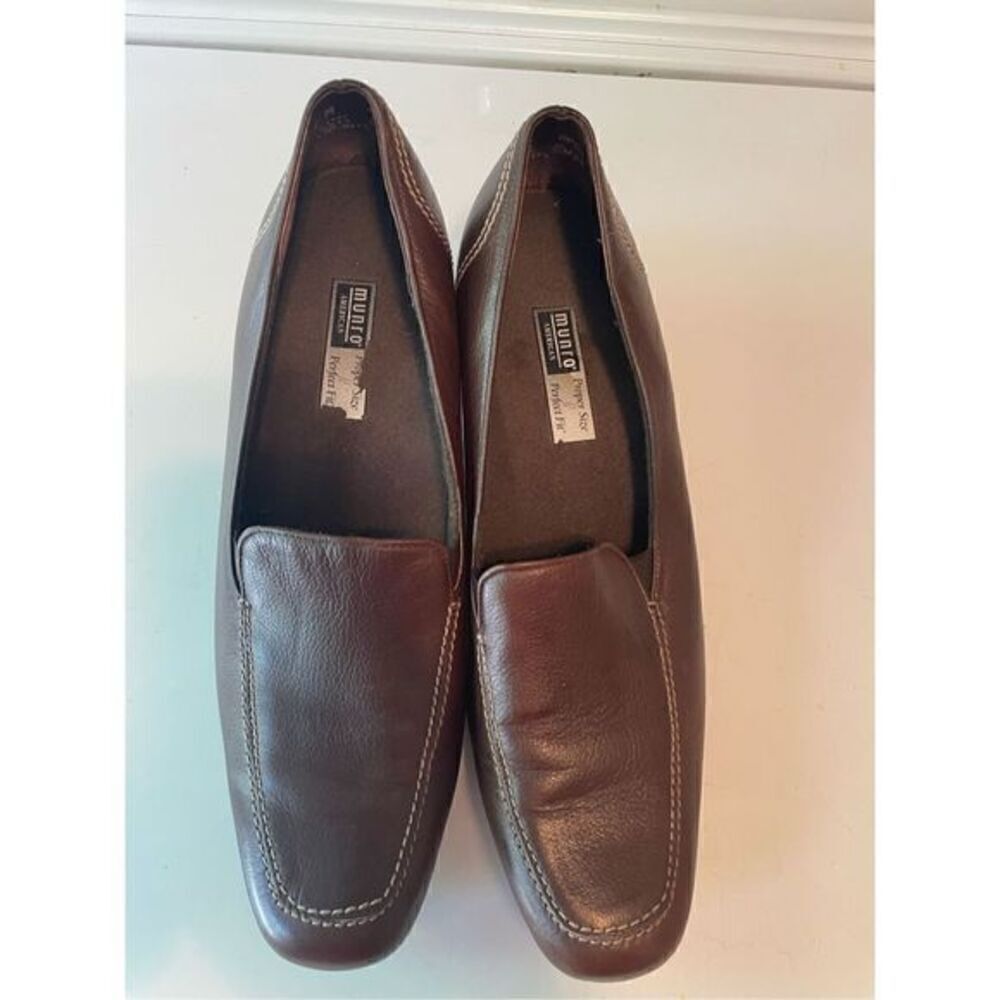 Munro Brown Shoes (SZ 8.5)
